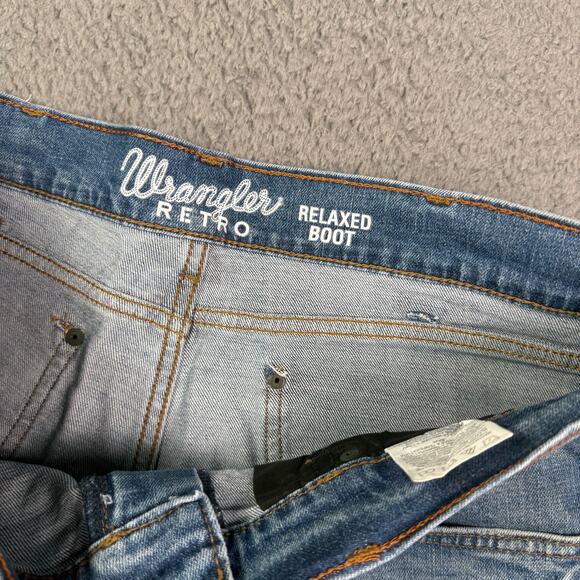 Wrangler Jeans Mens 34x30 Blue Retro Relaxed Boot Cut Cowboy Western Rodeo Ranch - Picture 7 of 13